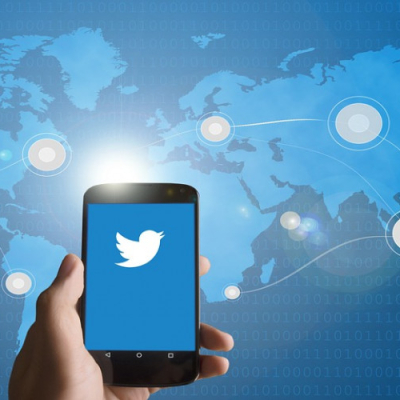 Linda Yaccarino Takes the Helm as Twitter's New CEO Under Elon Musk's Vision