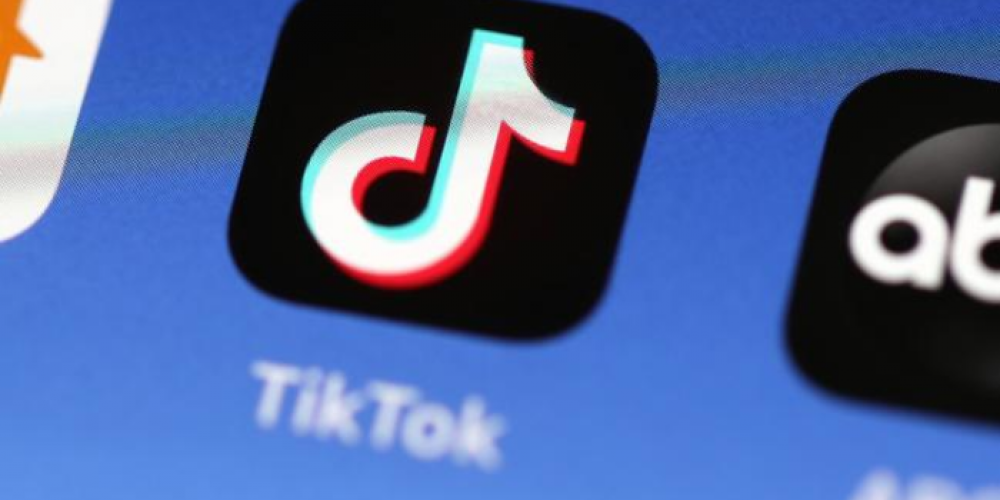 TikTok Promotes Self-Harm and Eating Disorder Posts, Raising Mental ...