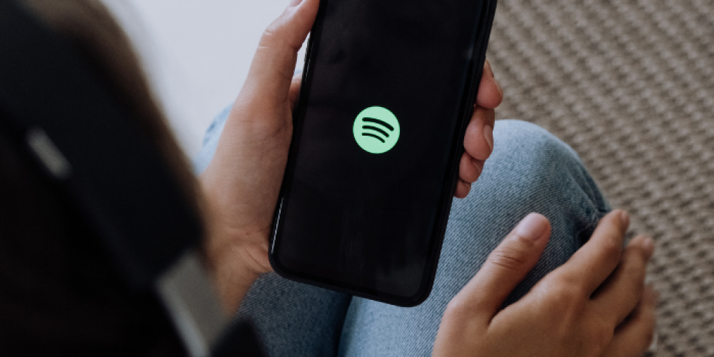 Google Permits Spotify Enable In-App Payments